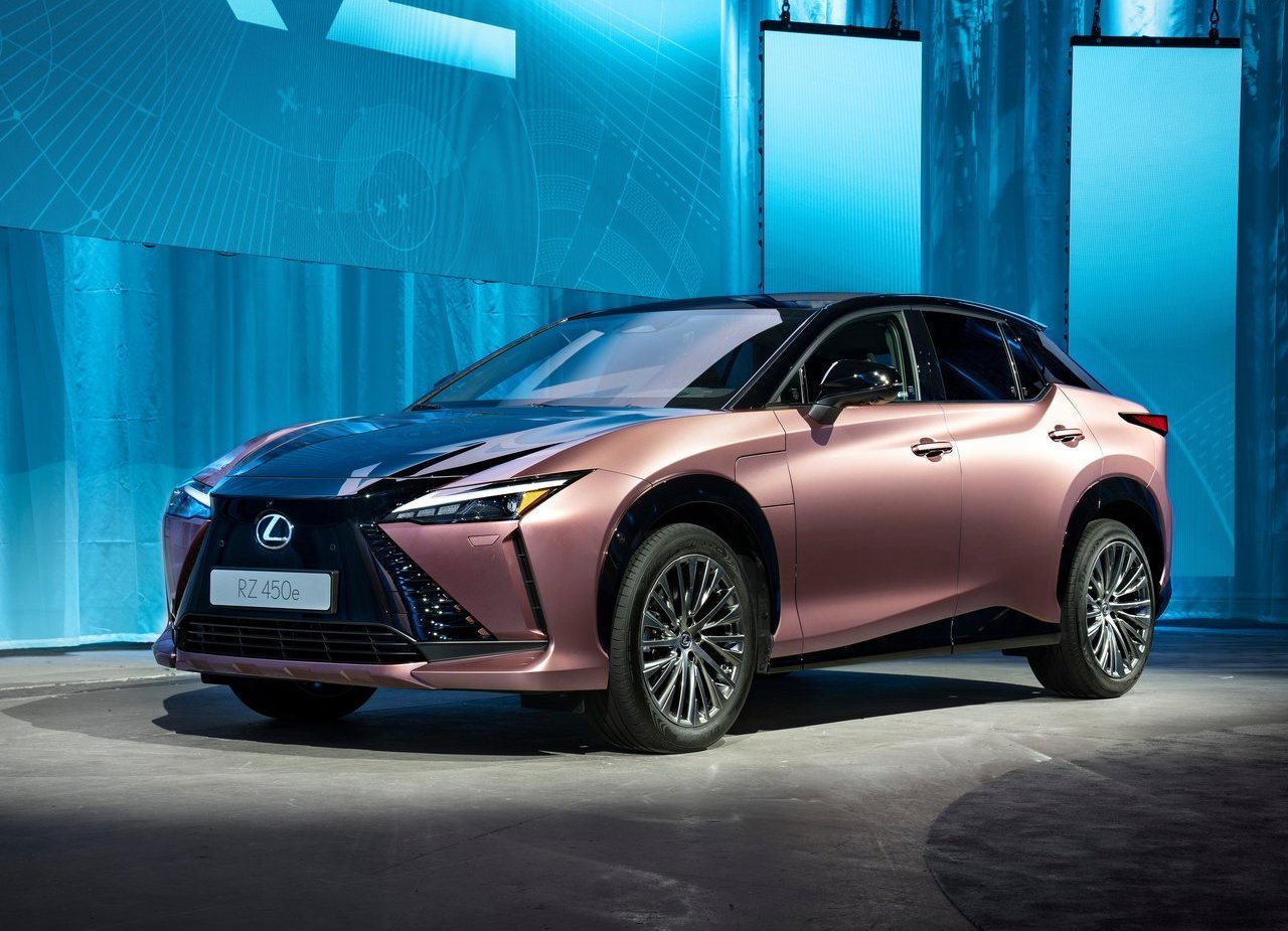LEXUS RZ 450e, foto 120
