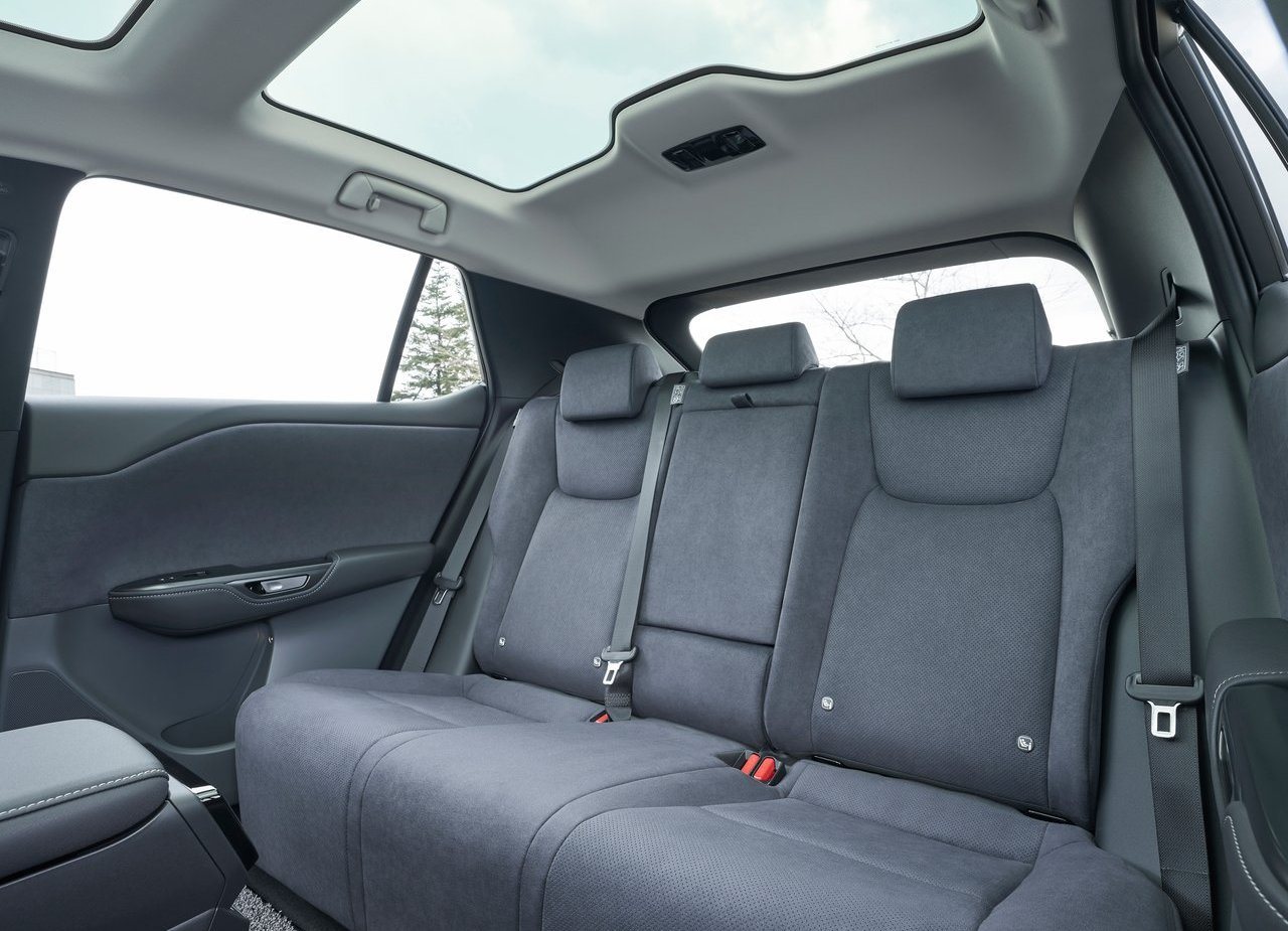 LEXUS RZ 450e, foto 155