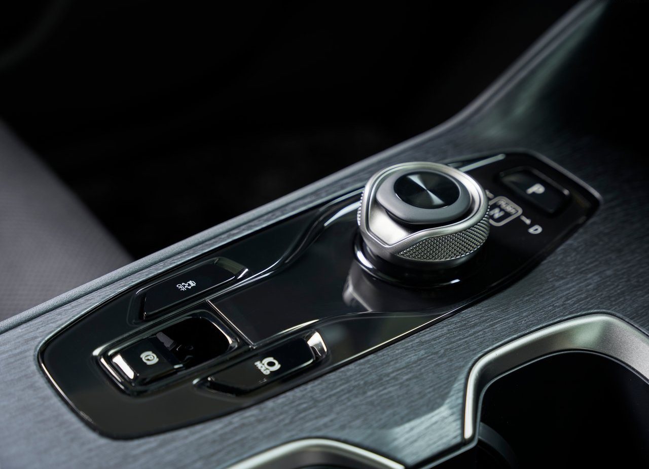 LEXUS RZ 450e, foto 158