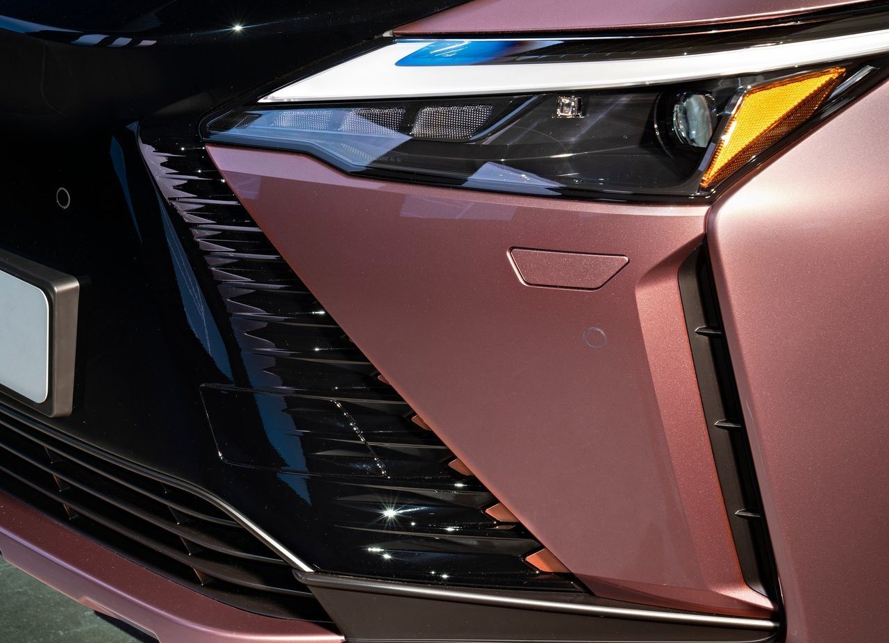 LEXUS RZ 450e, foto 199