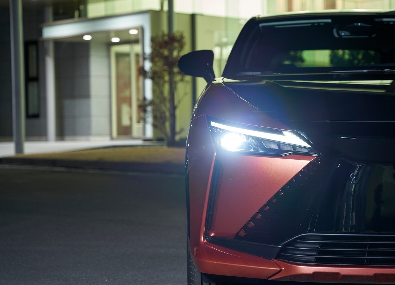 LEXUS RZ 450e, foto 200
