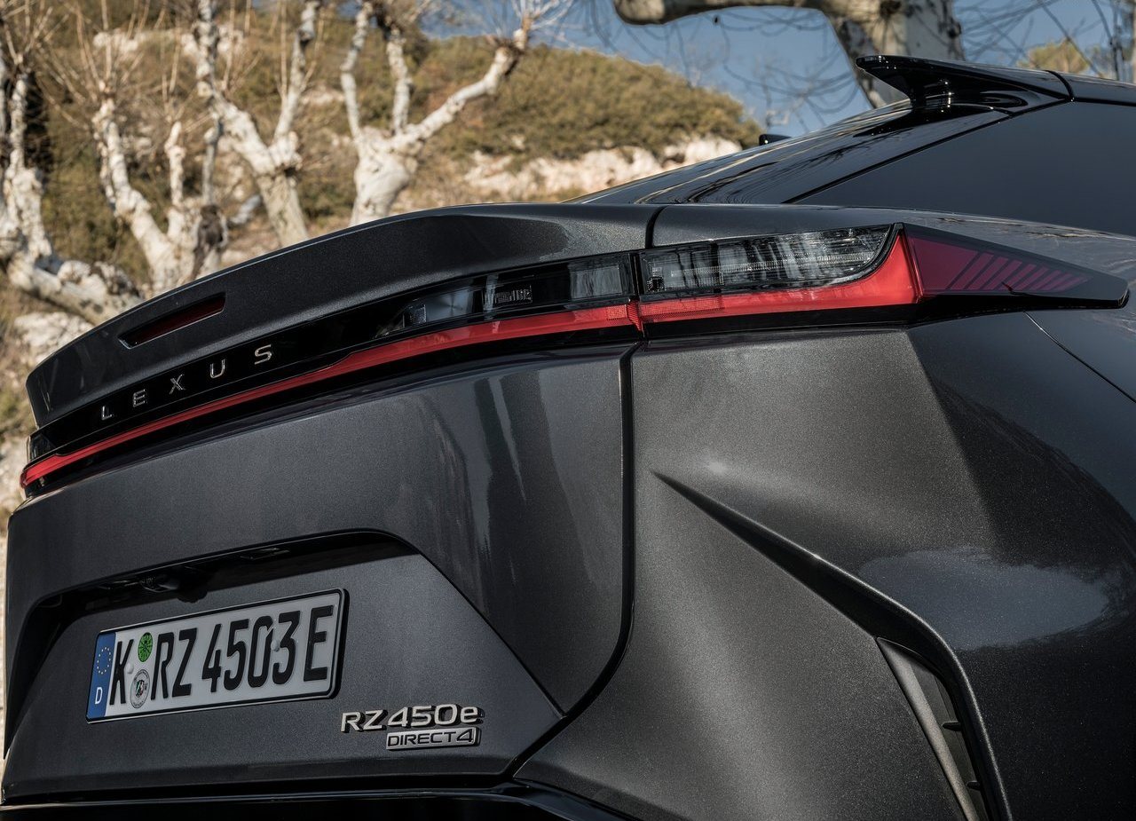 LEXUS RZ 450e, foto 202