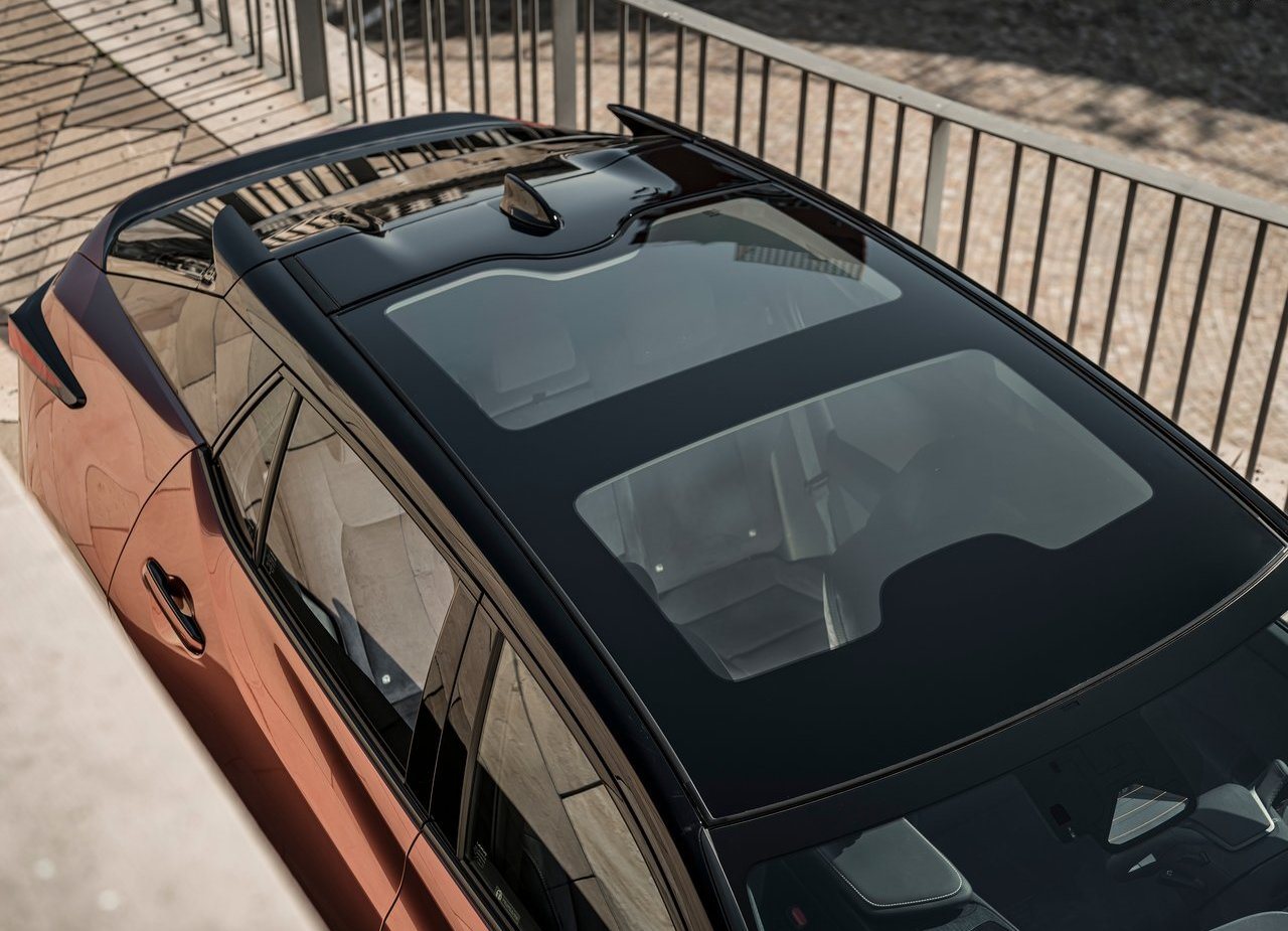 LEXUS RZ 450e, foto 210
