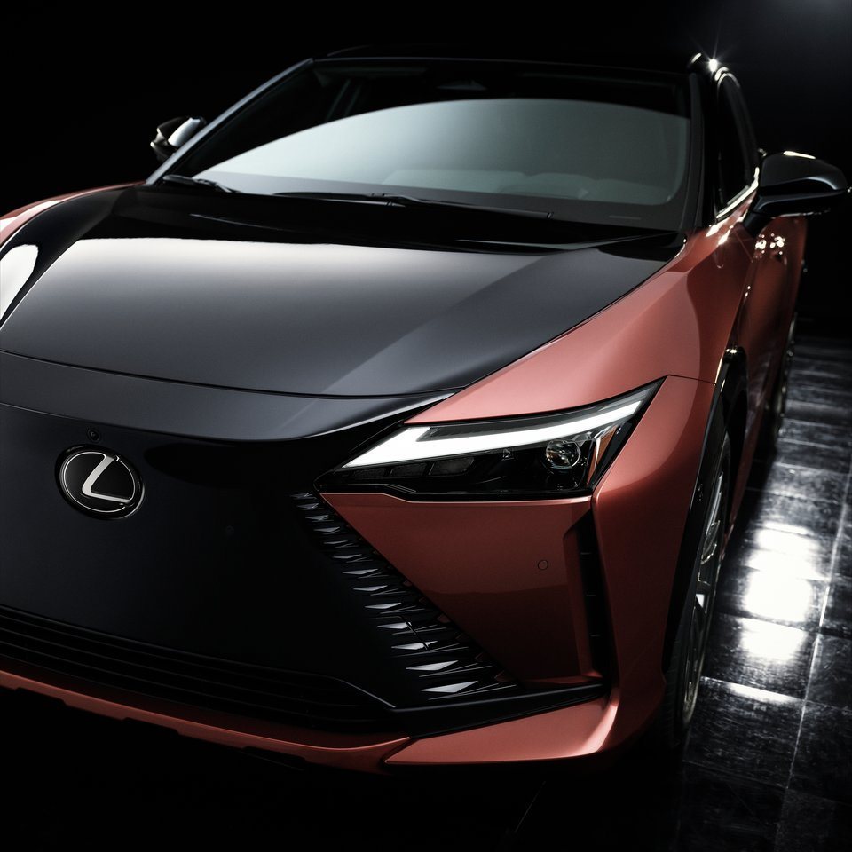 LEXUS RZ 450e, foto 219