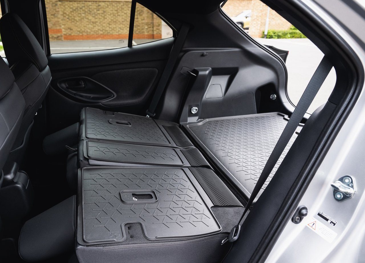 2021 - TOYOTA YARIS CROSS UK VERSION, foto 73