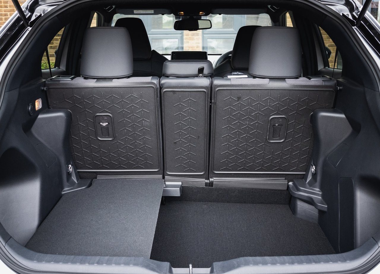 2021 - TOYOTA YARIS CROSS UK VERSION, foto 87