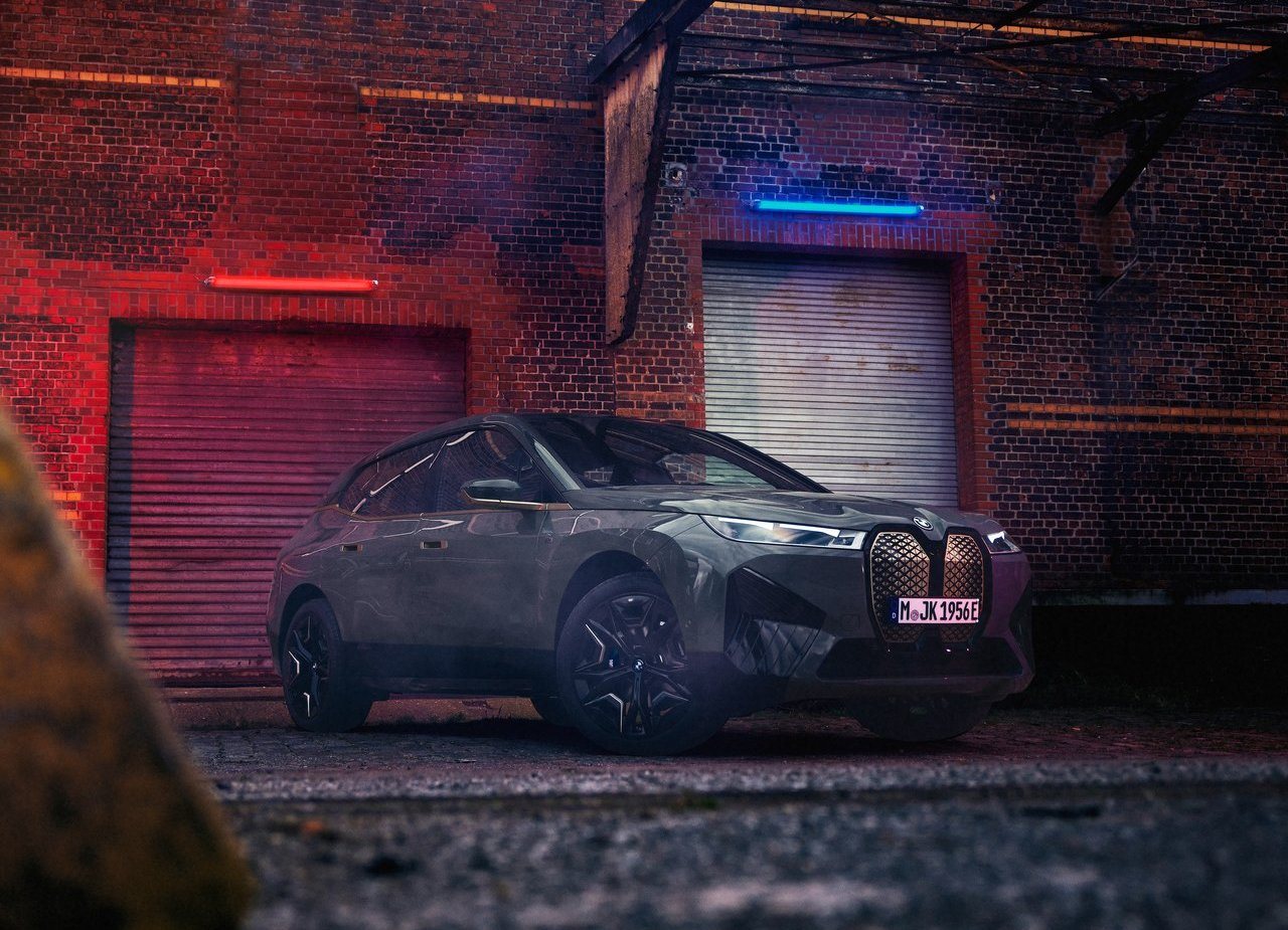 BMW iX M60, foto 1