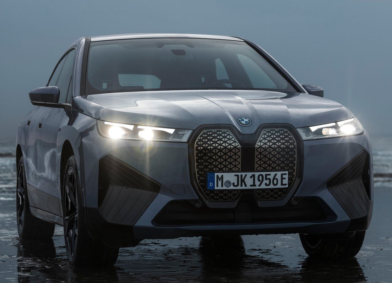 BMW iX M60, foto 10