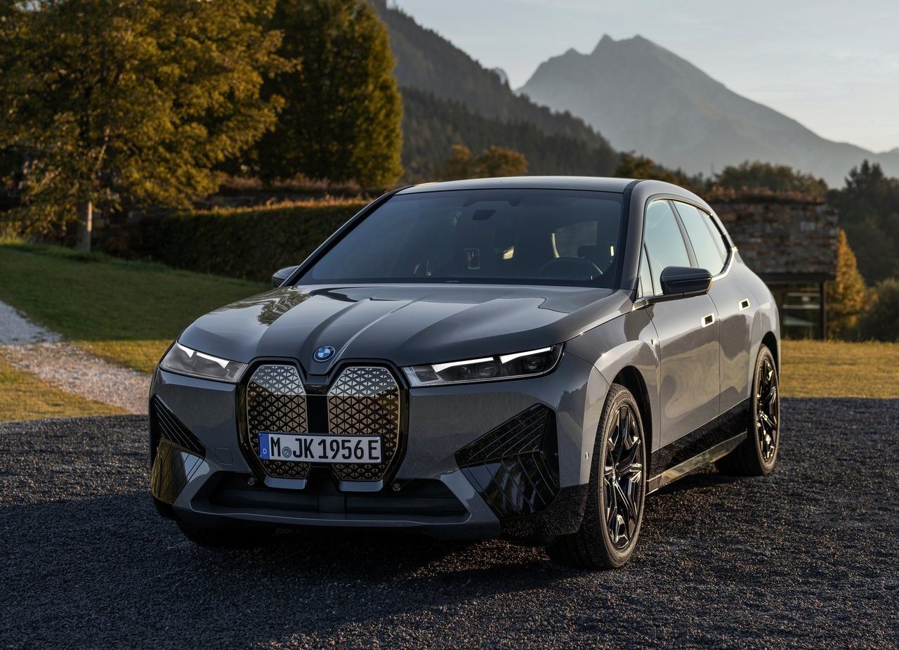BMW iX M60, foto 19