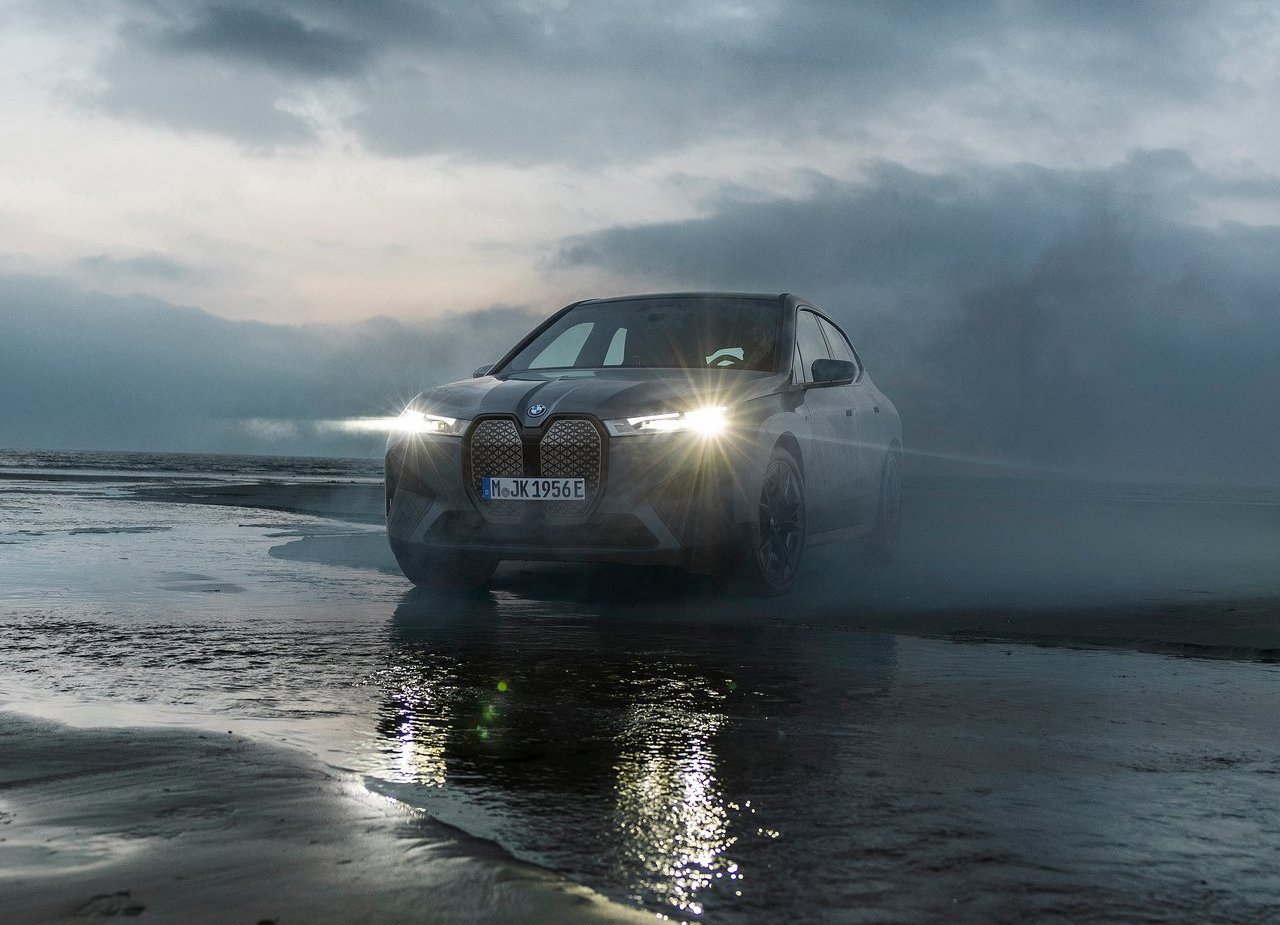 BMW iX M60, foto 72