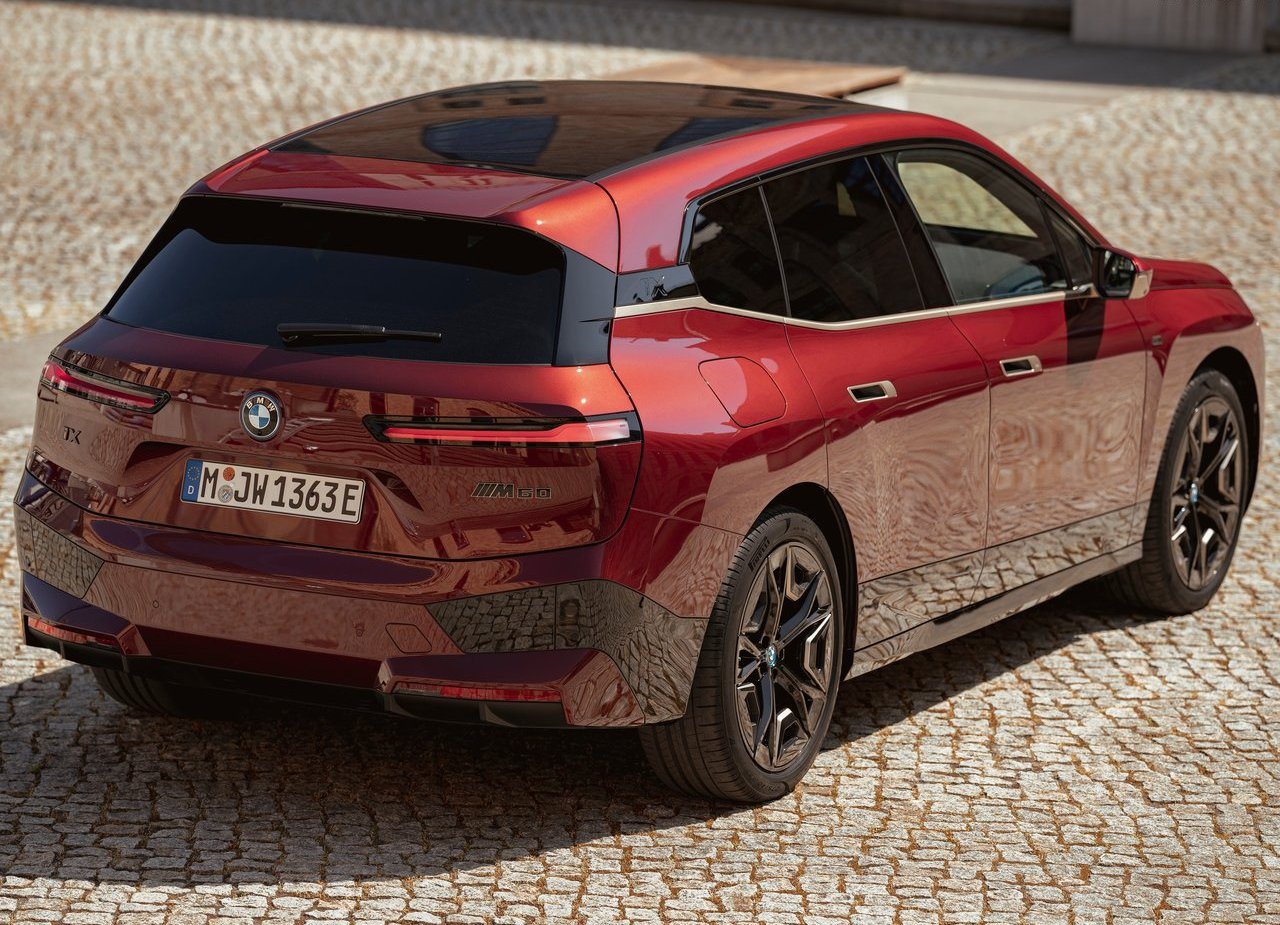 BMW iX M60, foto 99