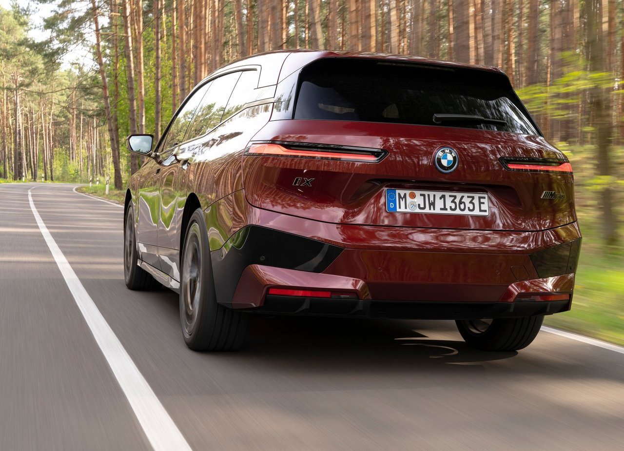 BMW iX M60, foto 103
