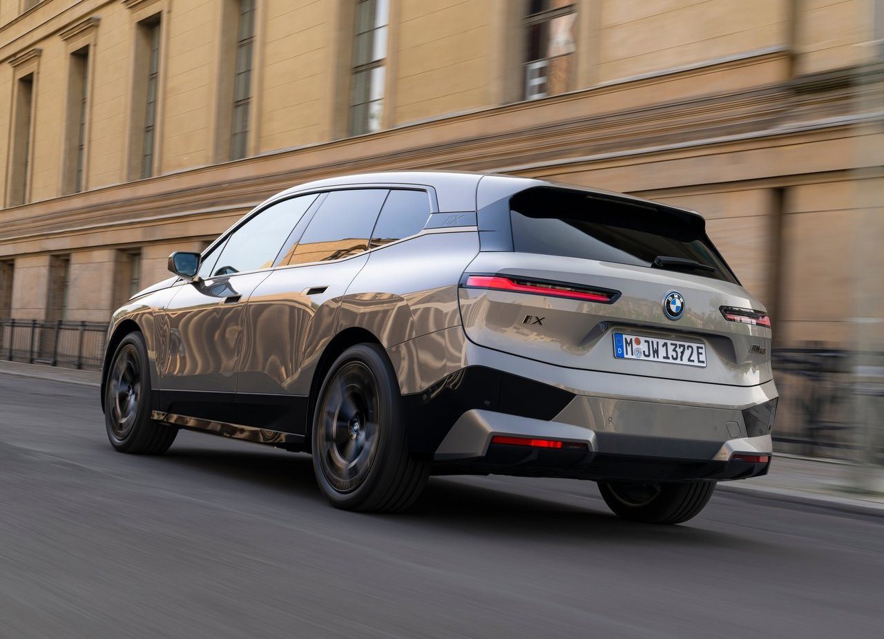 BMW iX M60, foto 115