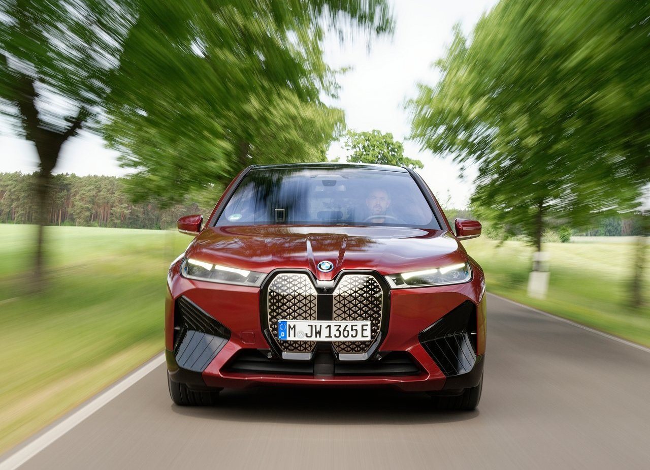 BMW iX M60, foto 123