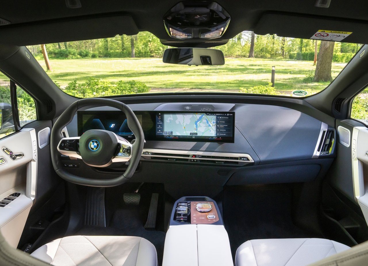 BMW iX M60, foto 134