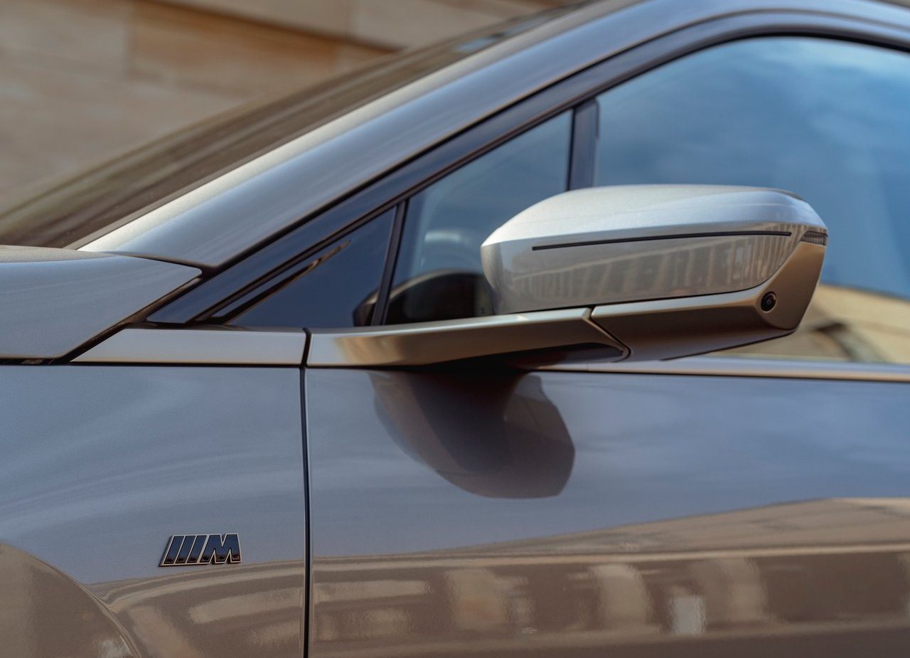 BMW iX M60, foto 165