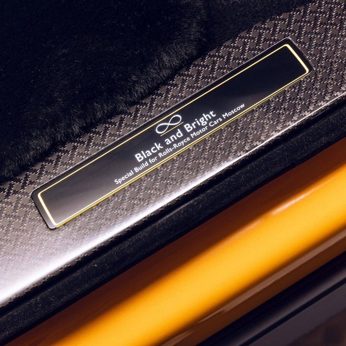 ROLLS-ROYCE CULLINAN BLACK AND BRIGHT COLLECTION, foto 18