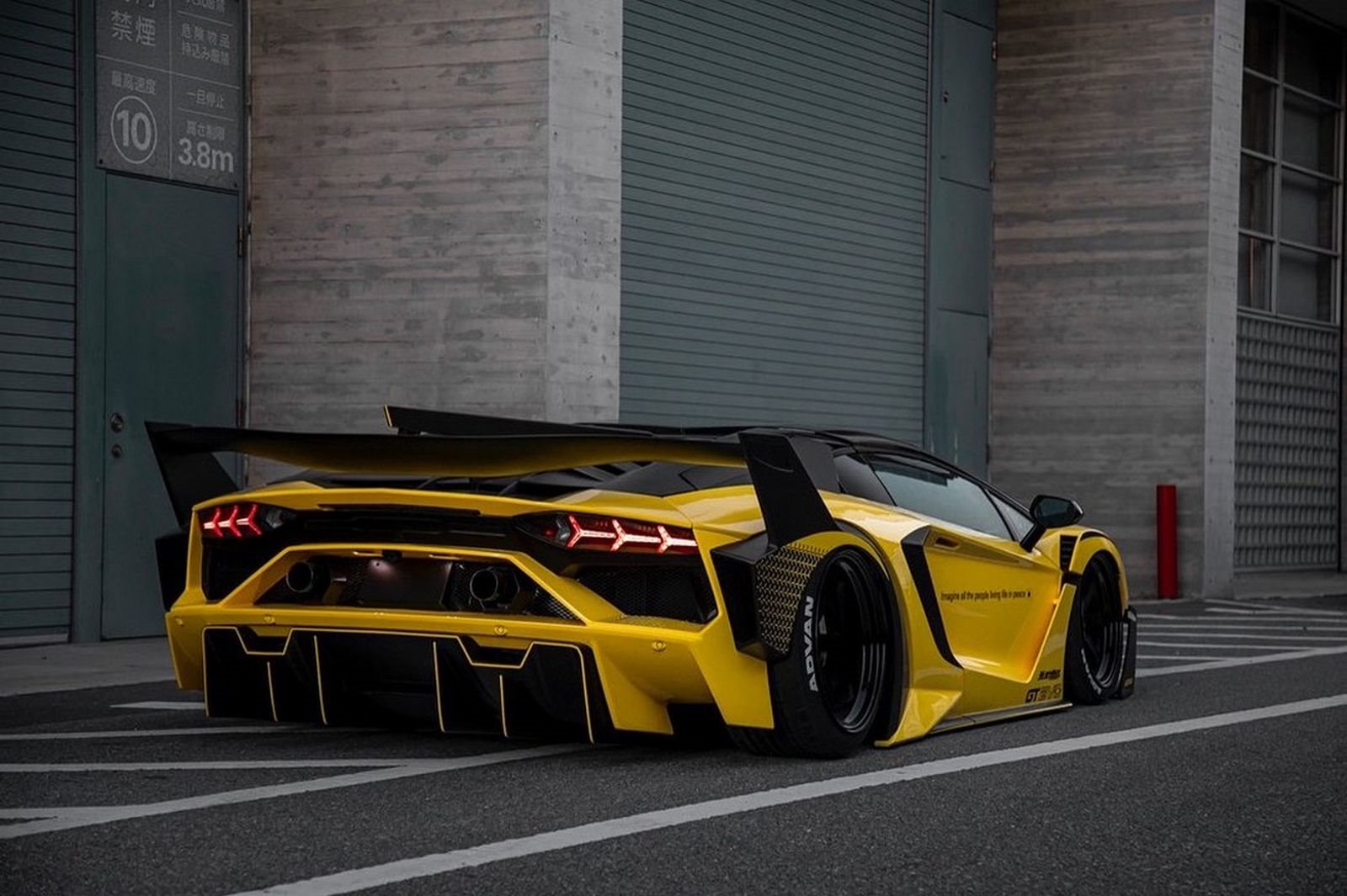 LAMBORGHINI AVENTADOR GT EVO BY LIBERTY WALK, foto 5
