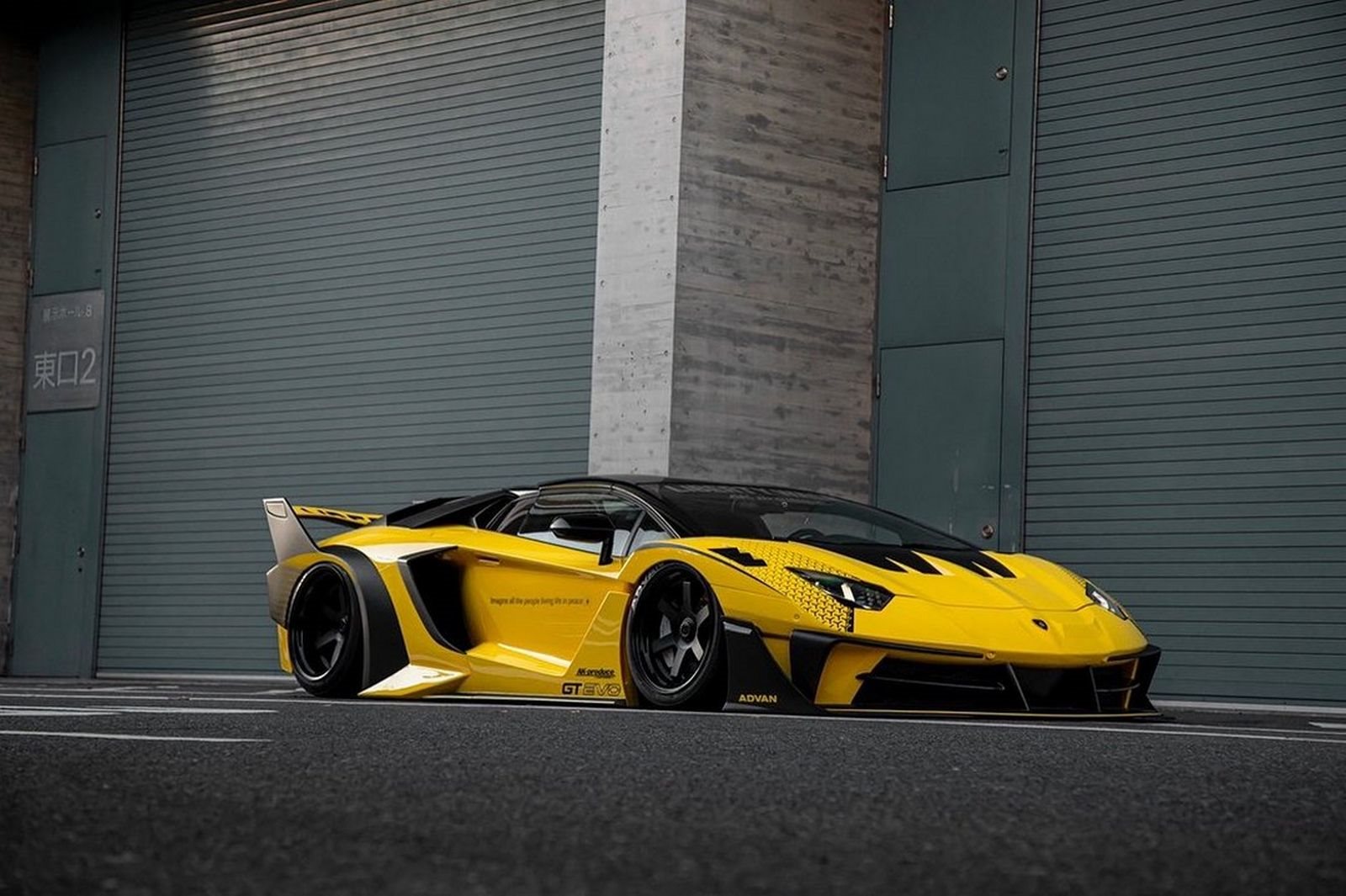 LAMBORGHINI AVENTADOR GT EVO BY LIBERTY WALK, foto 9