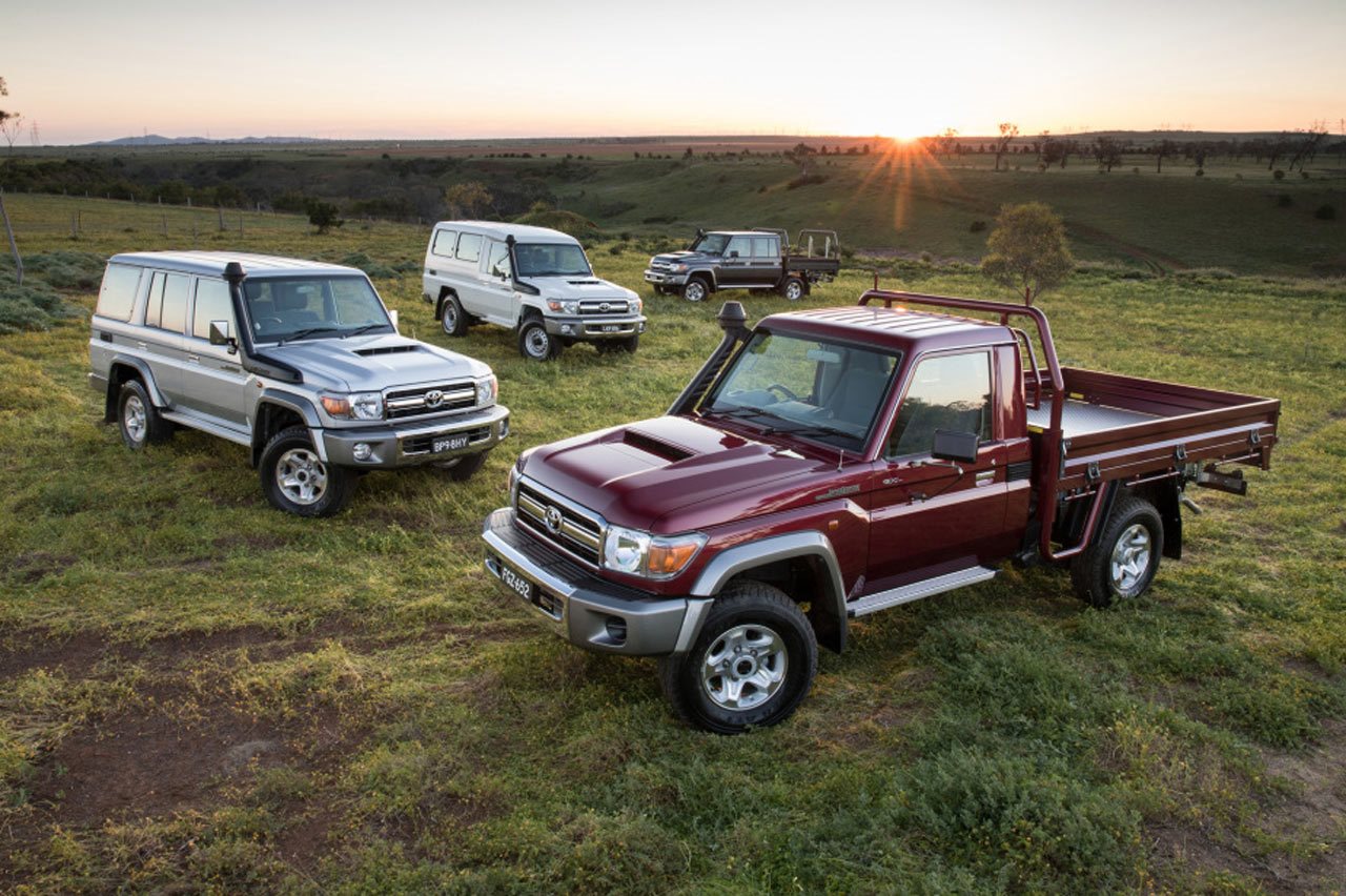 TOYOTA LAND CRUISER 70, foto 11