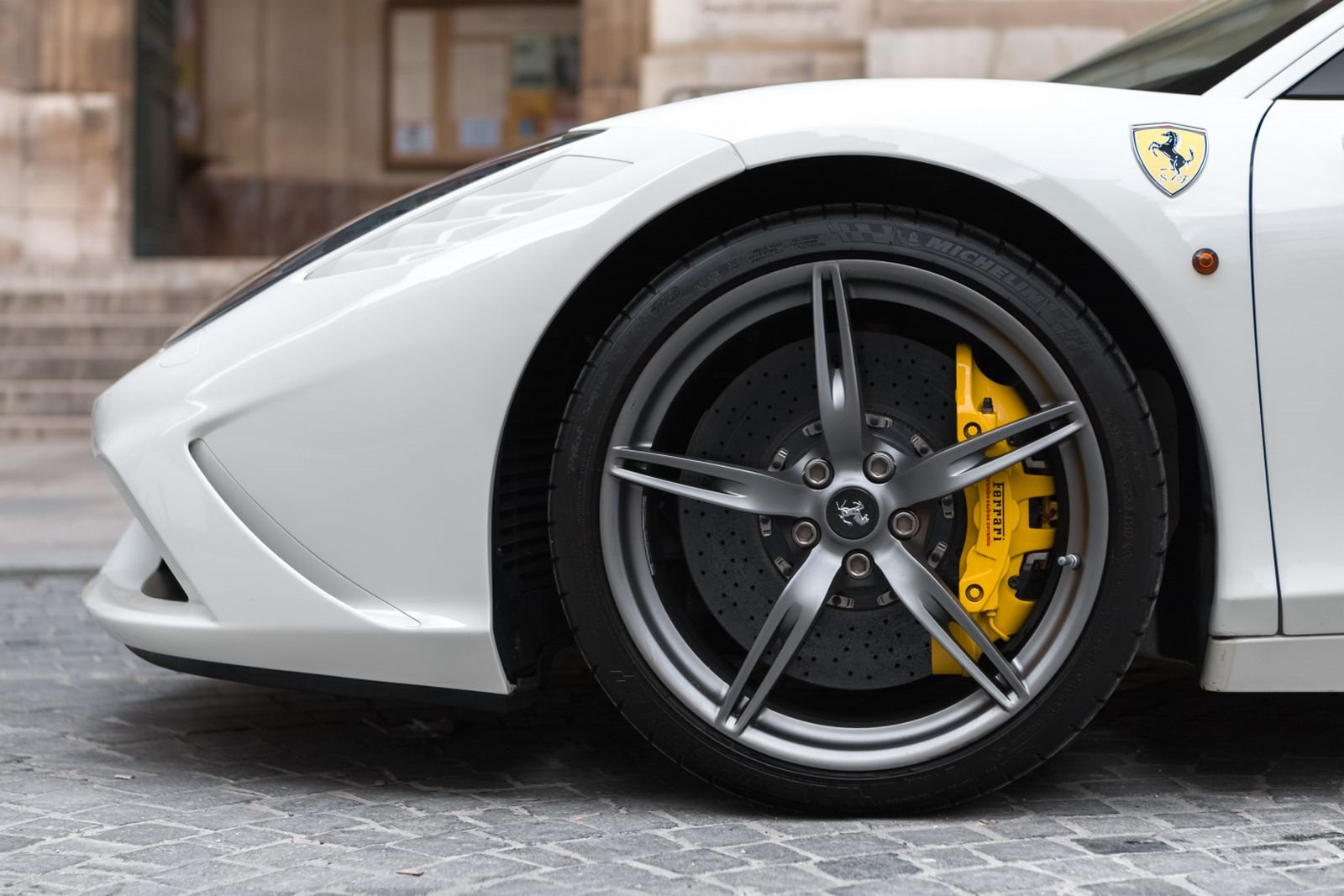 FERRARI F458 SPECIALE BIANCO AVUS, foto 6