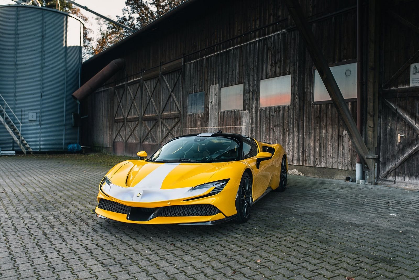 FERRARI SF90 STRADALE ASSETTO FIORANO, foto 20