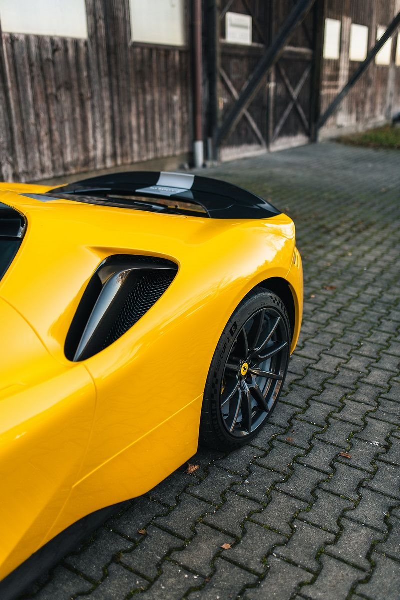 FERRARI SF90 STRADALE ASSETTO FIORANO, foto 29