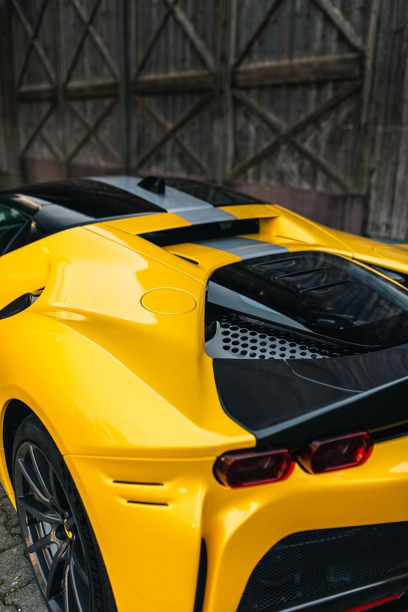 FERRARI SF90 STRADALE ASSETTO FIORANO, foto 33