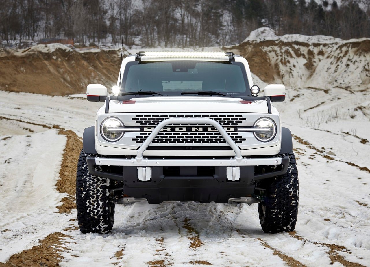 FORD BRONCO POPE FRANCIS CENTER FIRST EDITION, foto 4