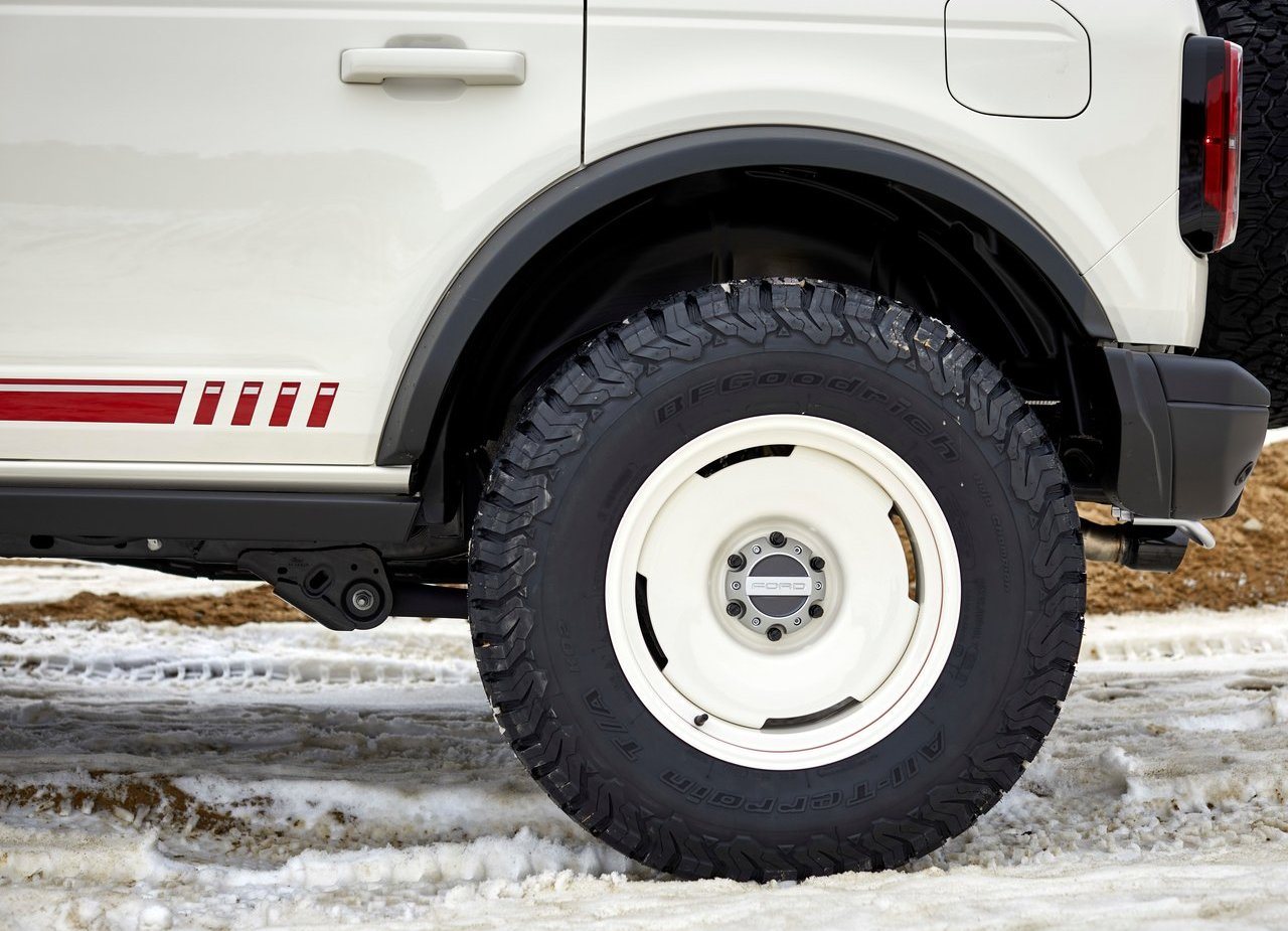 FORD BRONCO POPE FRANCIS CENTER FIRST EDITION, foto 12