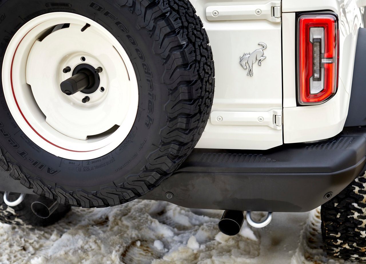 FORD BRONCO POPE FRANCIS CENTER FIRST EDITION, foto 13