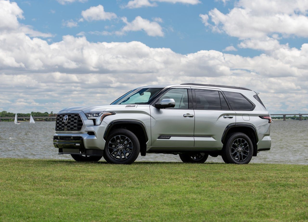 2023 - TOYOTA SEQUOIA, foto 6