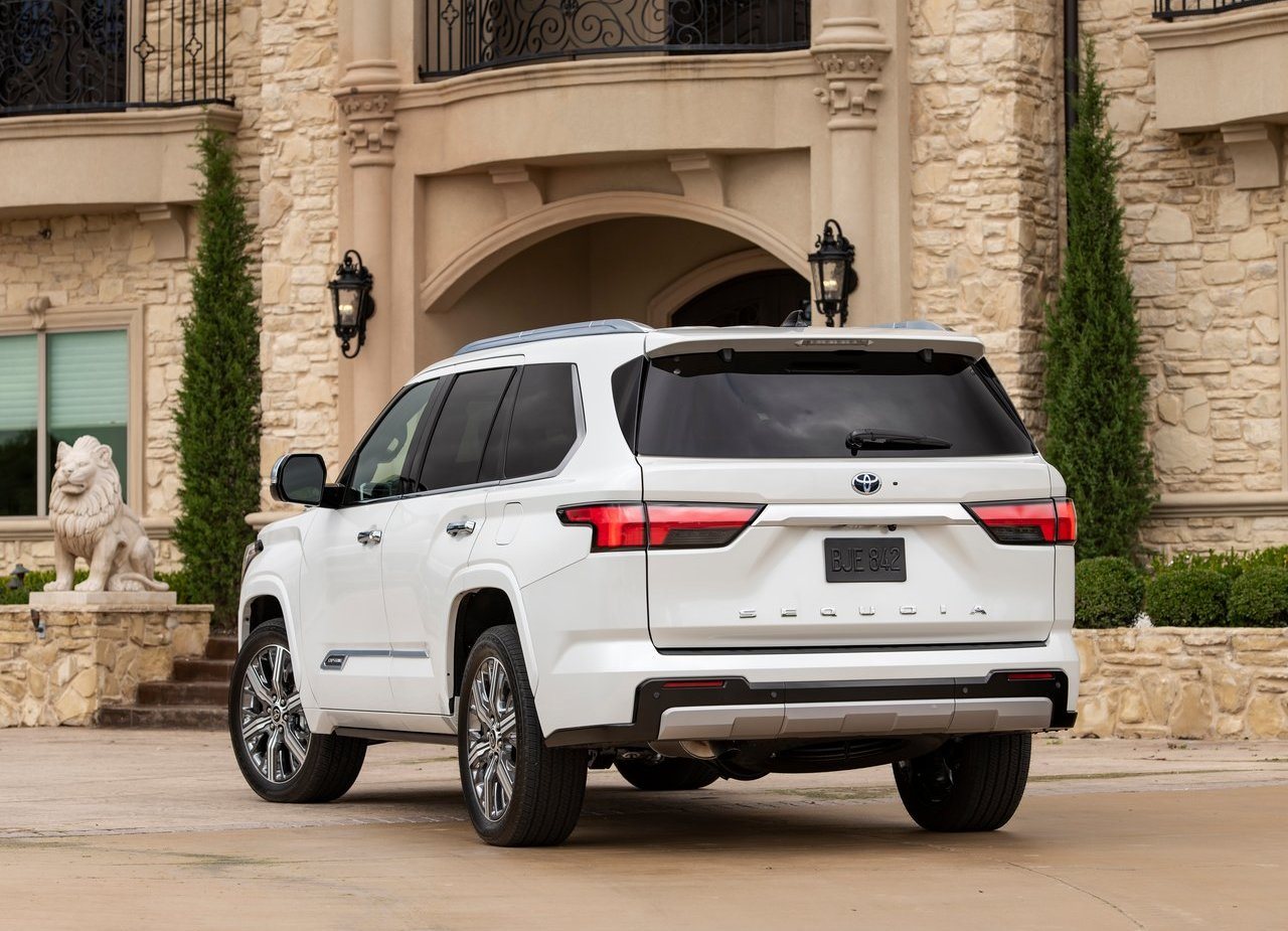 2023 - TOYOTA SEQUOIA, foto 101