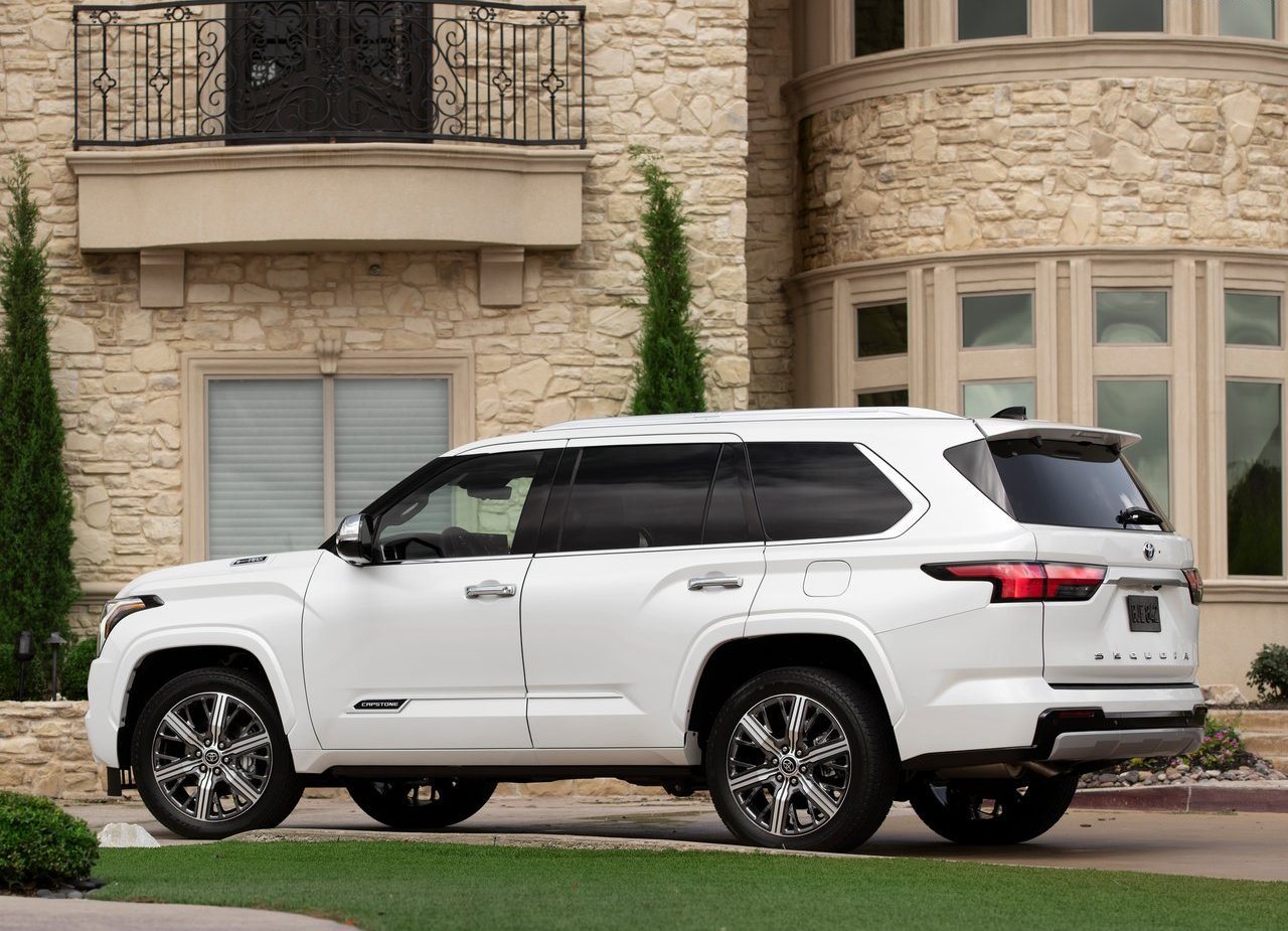 2023 - TOYOTA SEQUOIA, foto 102