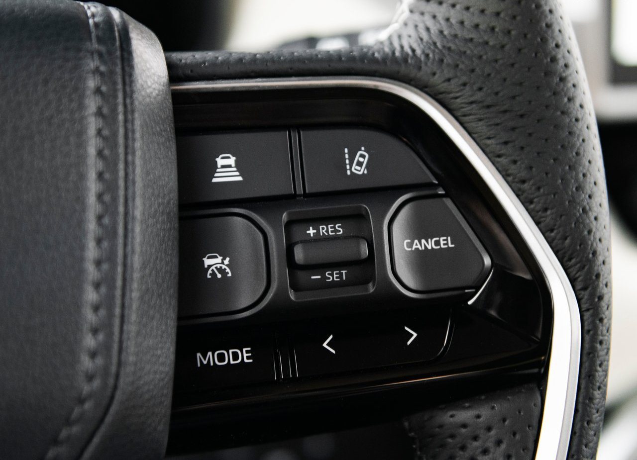 2023 - TOYOTA SEQUOIA, foto 180