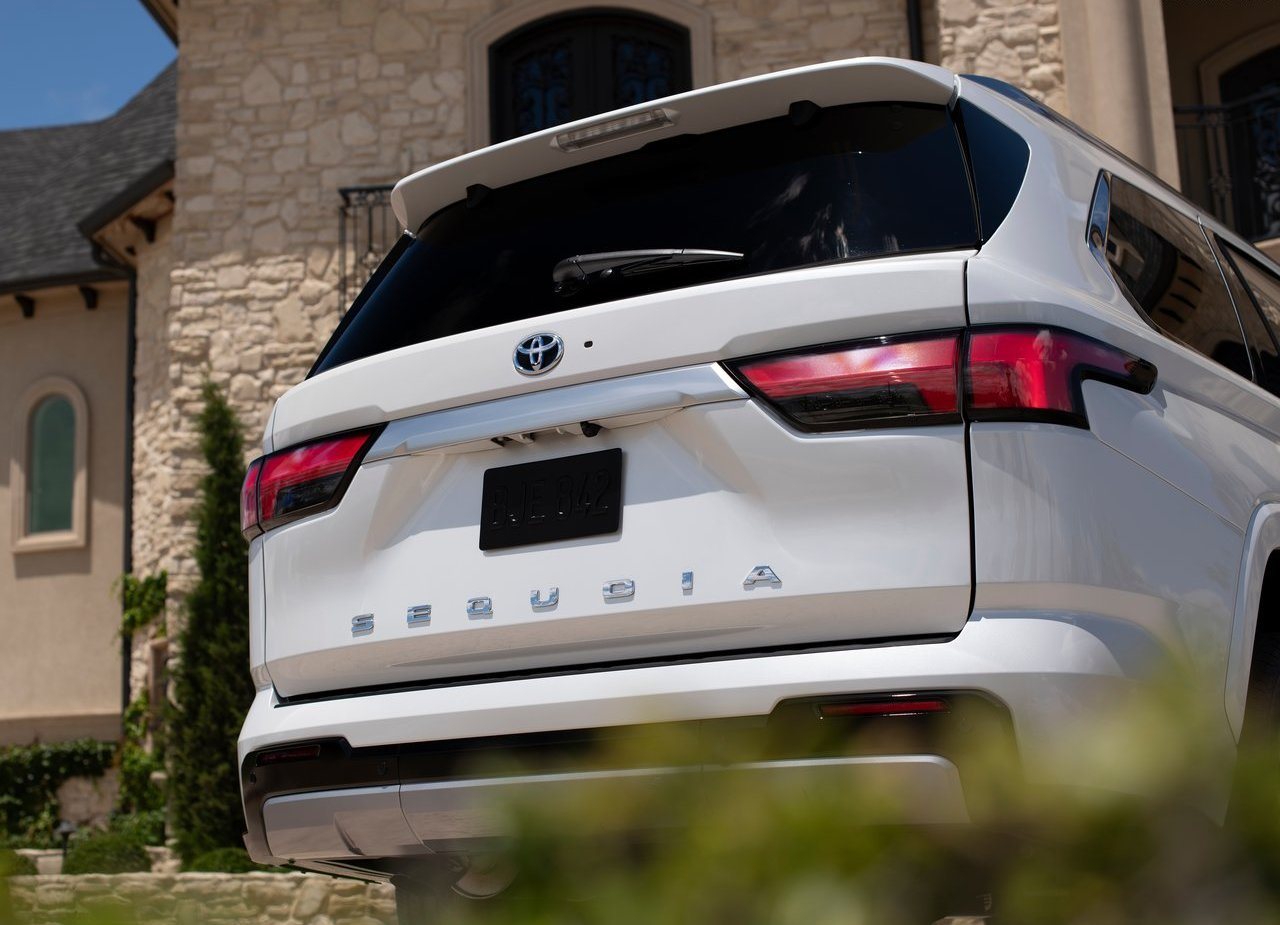 2023 - TOYOTA SEQUOIA, foto 221