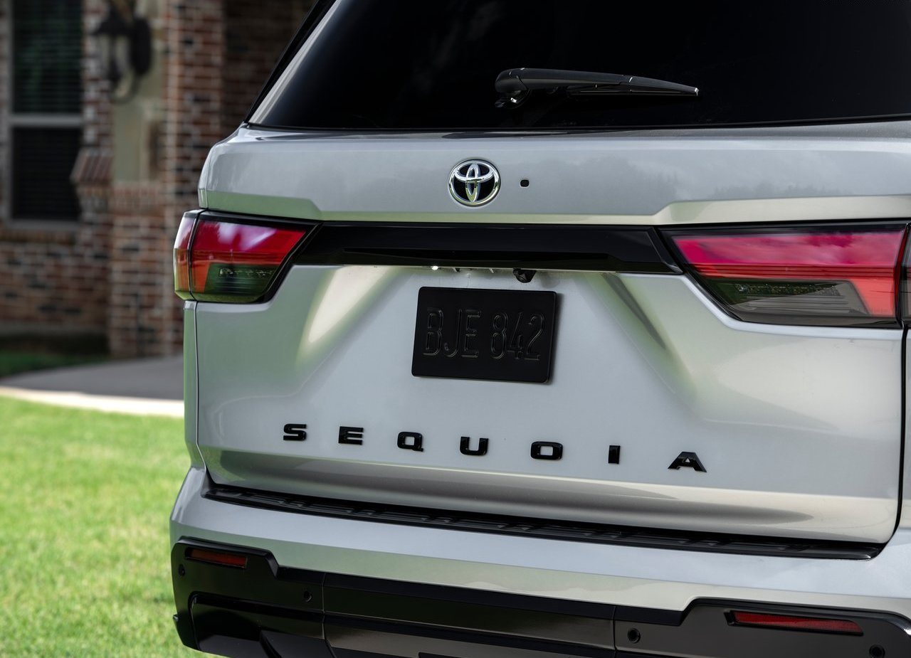 2023 - TOYOTA SEQUOIA, foto 246