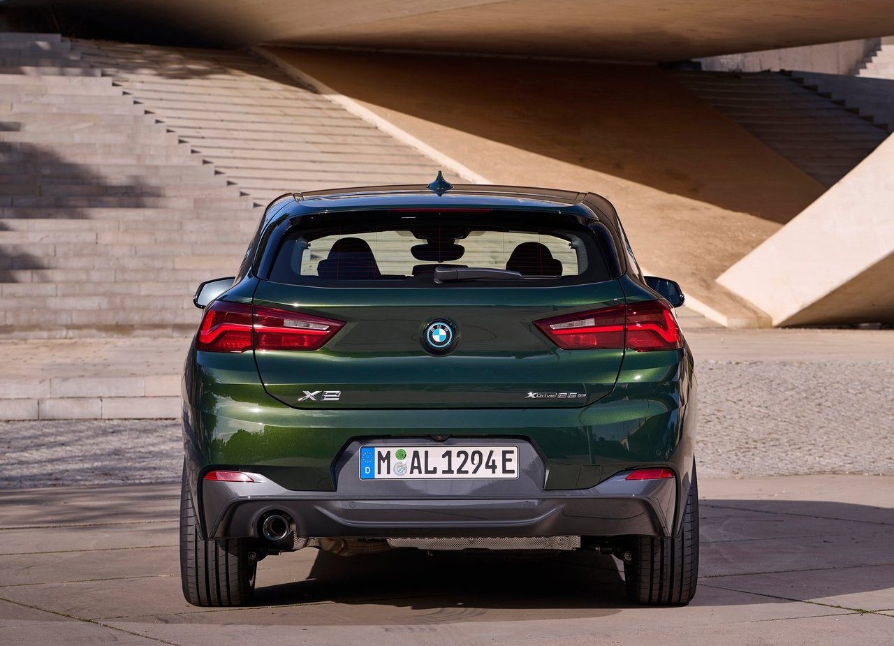 2022 - BMW X2 EDITION GOLDPLAY, foto 23