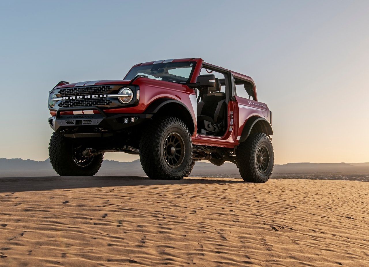 2022 - FORD BRONCO VELOCIRAPTOR 400 BY HENNESSEY, foto 22
