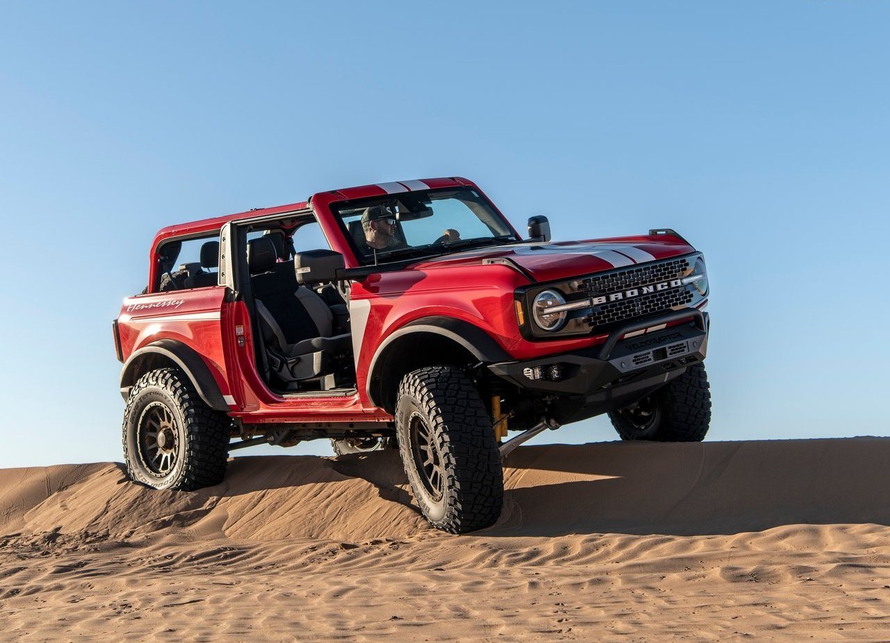 2022 - FORD BRONCO VELOCIRAPTOR 400 BY HENNESSEY, foto 25