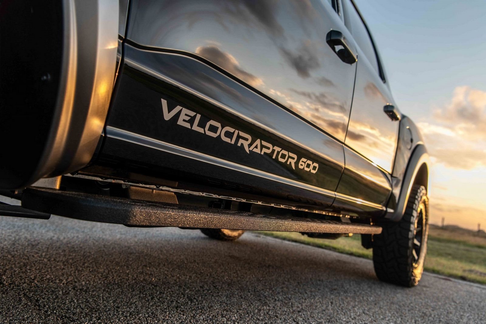 2022 - FORD F-150 VELOCIRAPTOR 600 BY HENNESSEY BLACK, foto 12