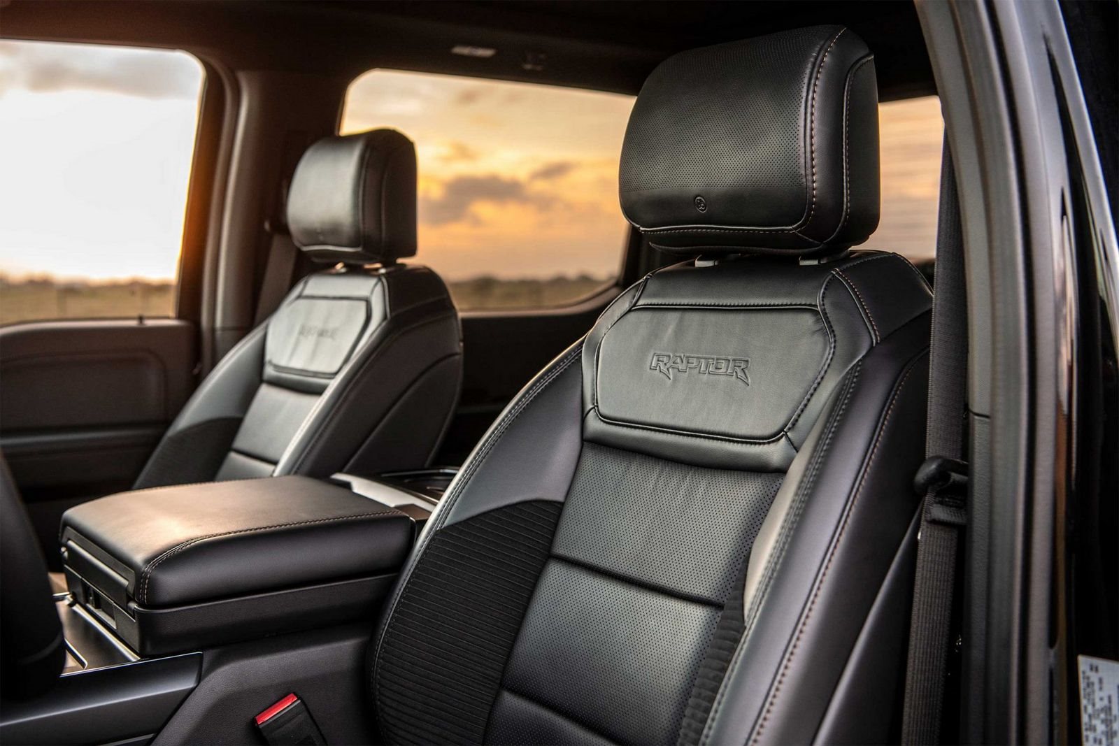 2022 - FORD F-150 VELOCIRAPTOR 600 BY HENNESSEY BLACK, foto 16
