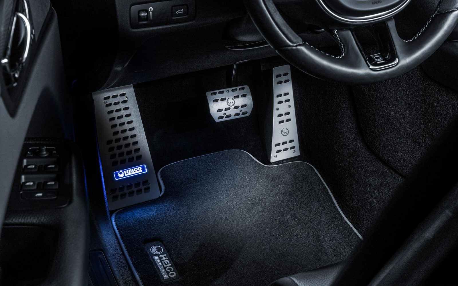 2022 - VOLVO XC60 BY HEICO SPORTIV, foto 17