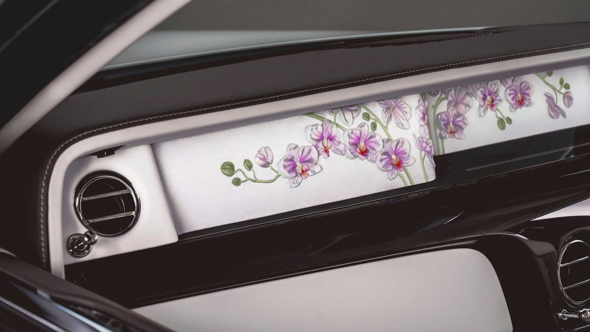 ROLLS-ROYCE PHANTOM ORCHID, foto 2