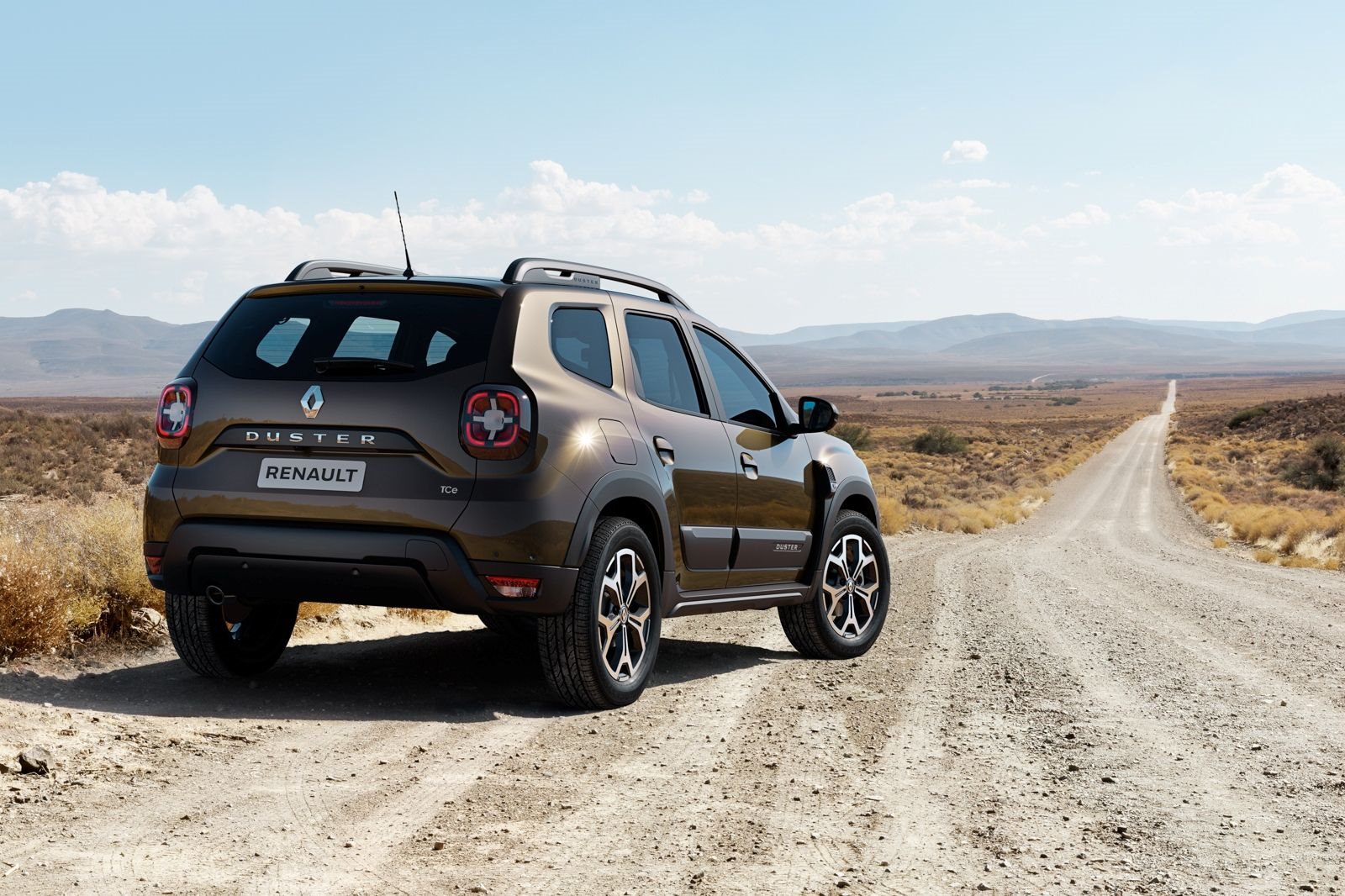 RENAULT DUSTER, foto 2