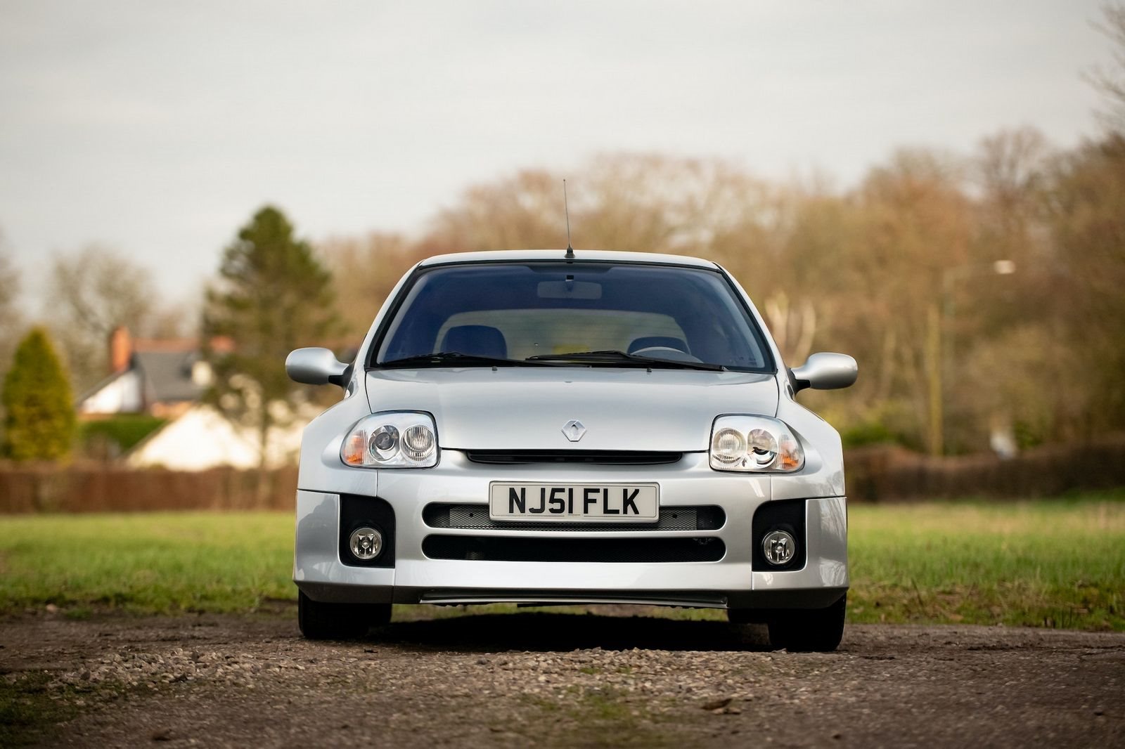 RENAULT CLIO V6 PHASE 1, foto 1
