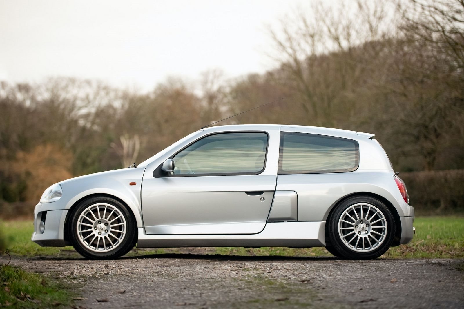 RENAULT CLIO V6 PHASE 1, foto 7
