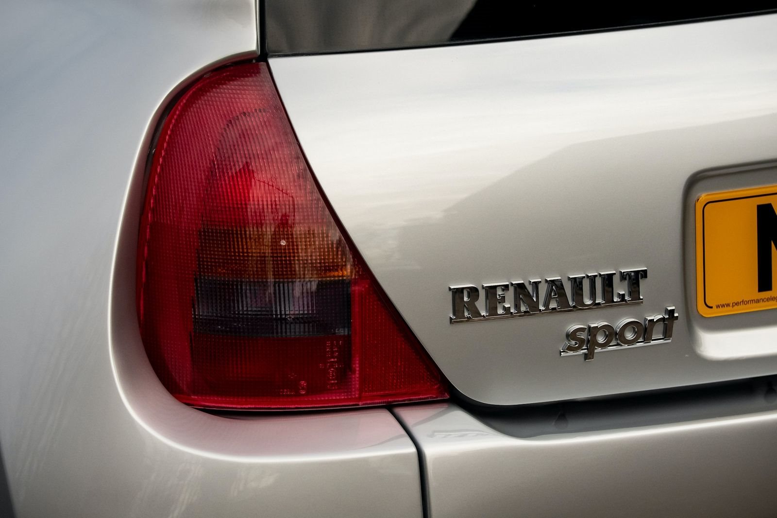 RENAULT CLIO V6 PHASE 1, foto 17