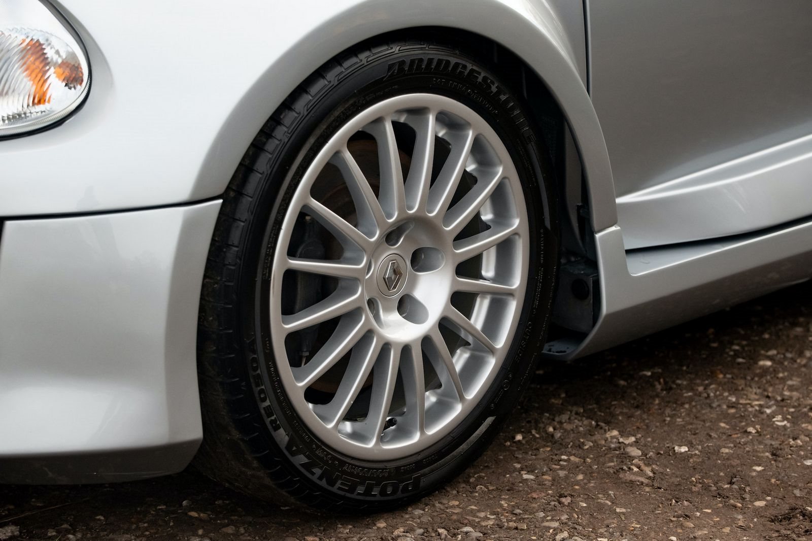RENAULT CLIO V6 PHASE 1, foto 39