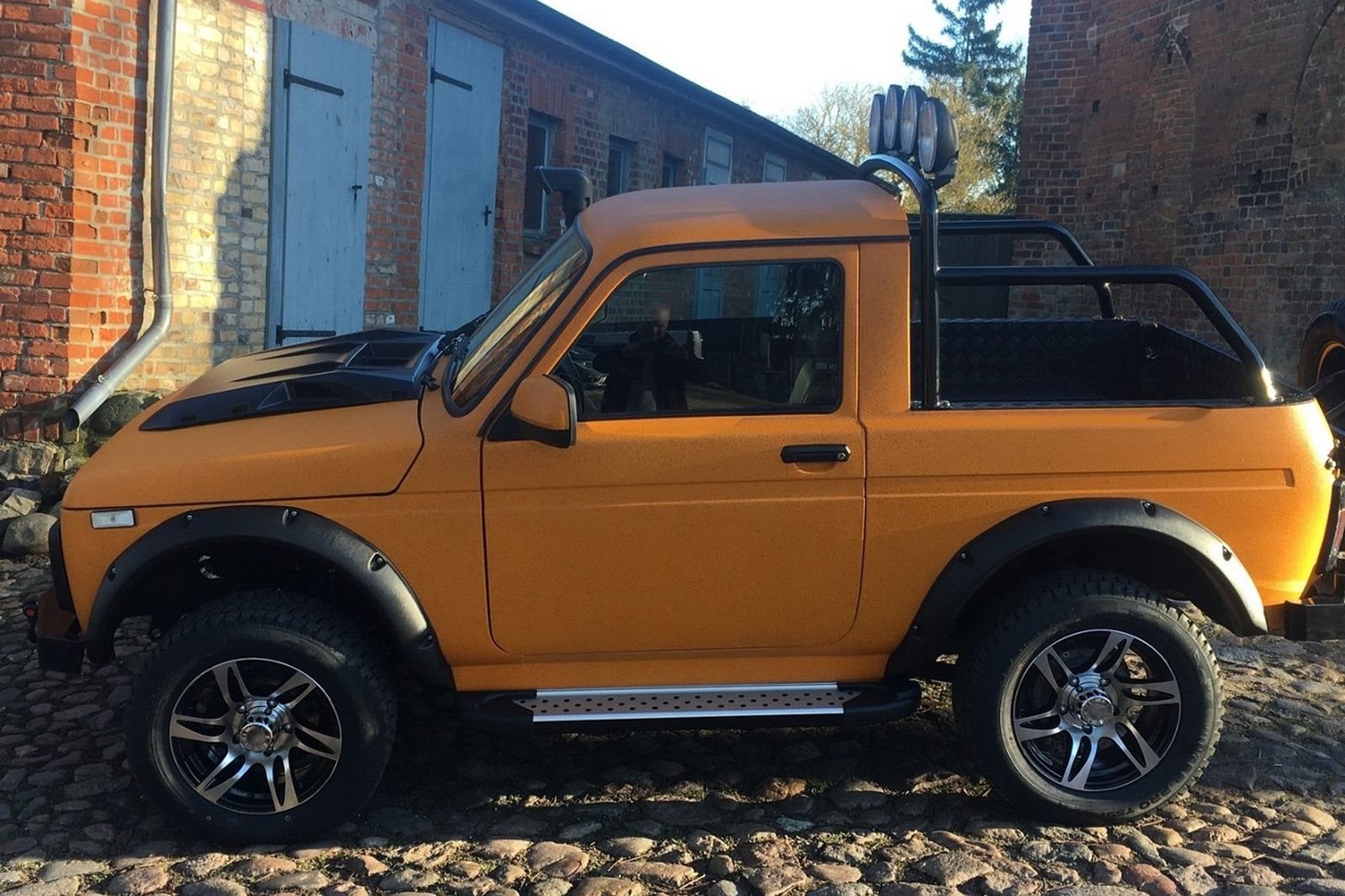 LADA NIVA PICK-UP BY ZUBR, foto 2